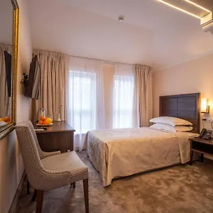 Hotel The Moon Boutique ***